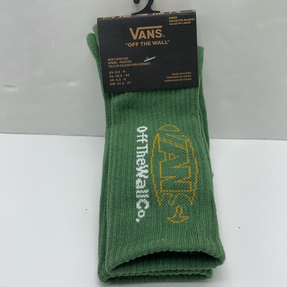Vans Green Crew Socks VANS®
"OFF THE WALL" 1 pair Crew Socks Size Medium NWT - Picture 10 of 16